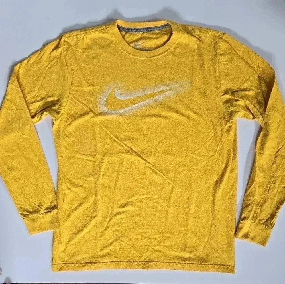 Nike long sleeve yellow shirt sz M